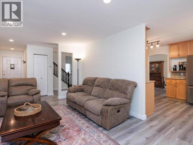 6 Carnelian Court — photo 5 of 30