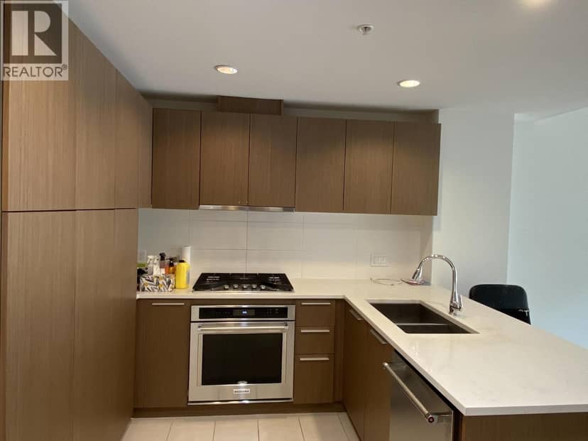 606 3462 ROSS DRIVE, Vancouver, photo 7