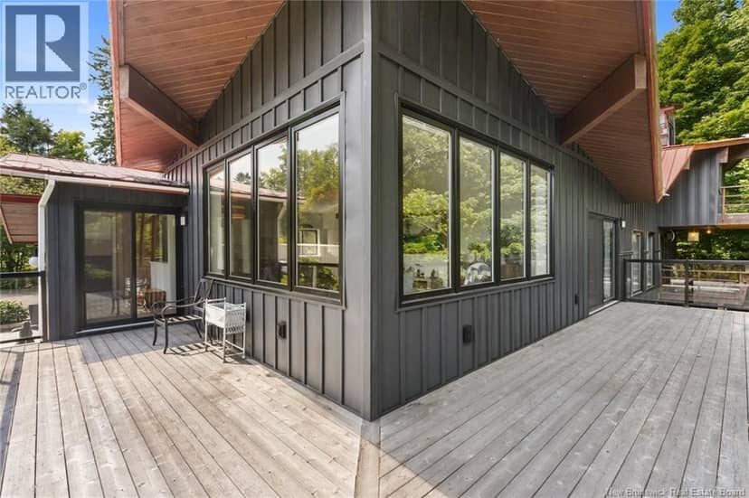 329 Riverview Drive — photo 10 of 40