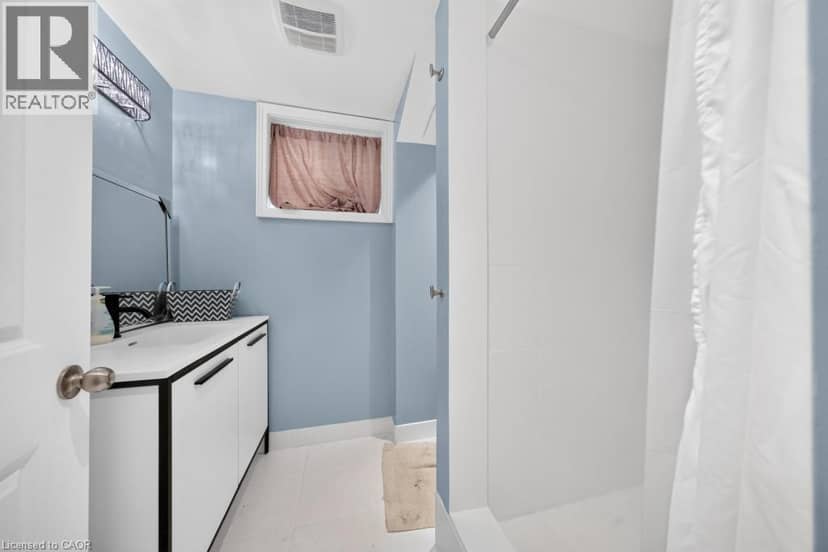 662 MONTEGO Crescent — photo 38 of 40