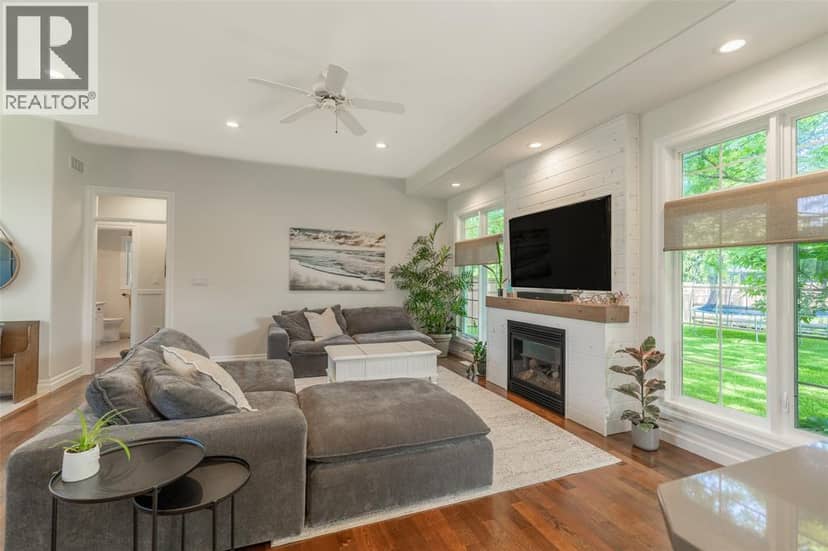 3574 Rear Street — photo 12 of 31