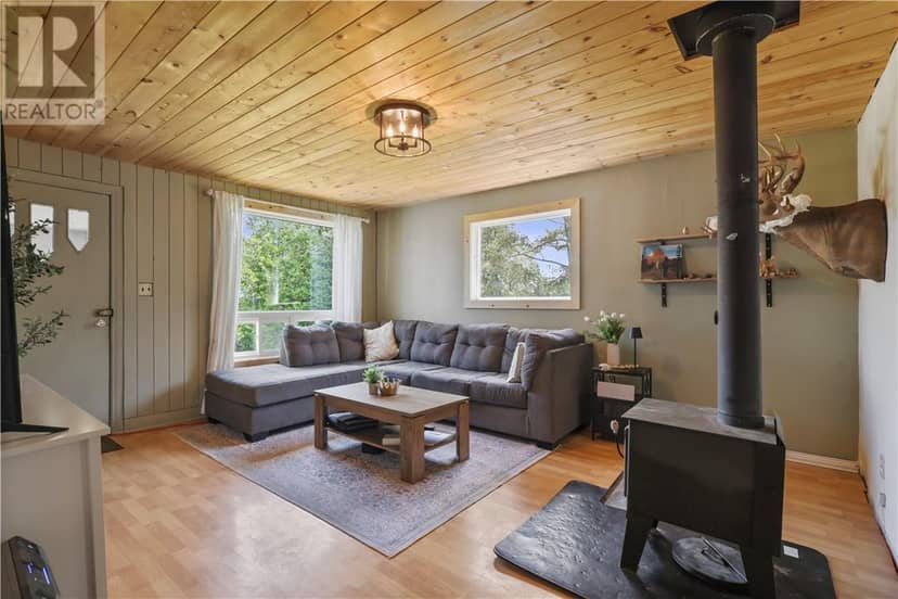 4285 Hwy 551, Providence Bay, photo 7