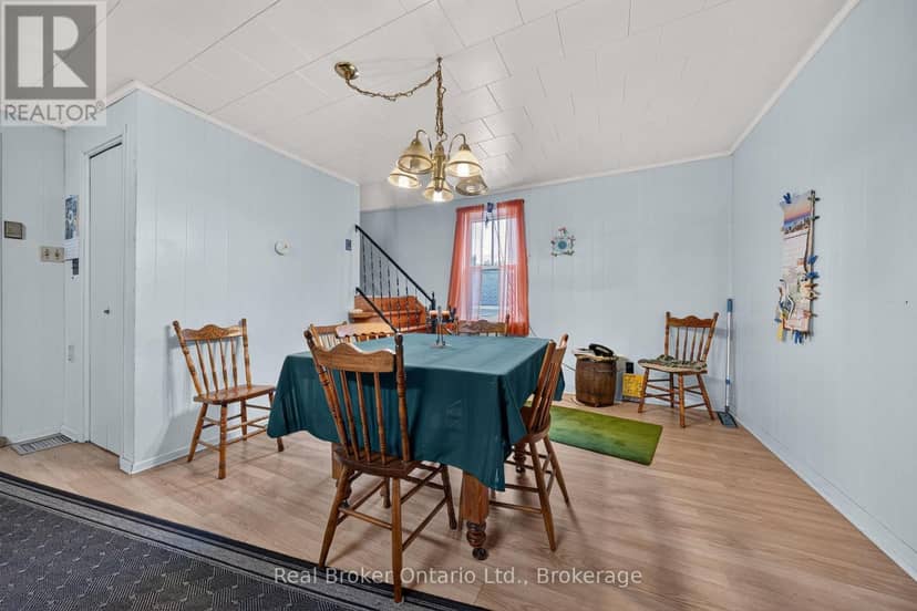 9033 Erin Garafraxa Townline — photo 16 of 40