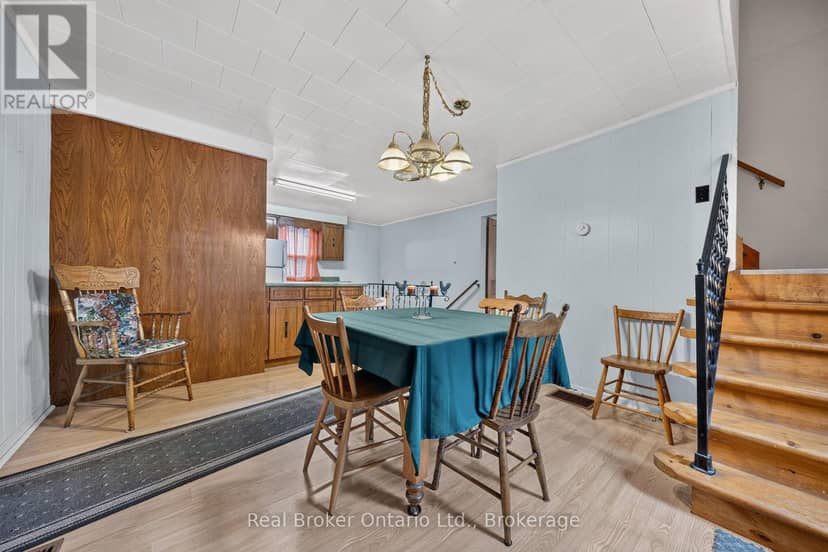 9033 Erin Garafraxa Townline — photo 17 of 40