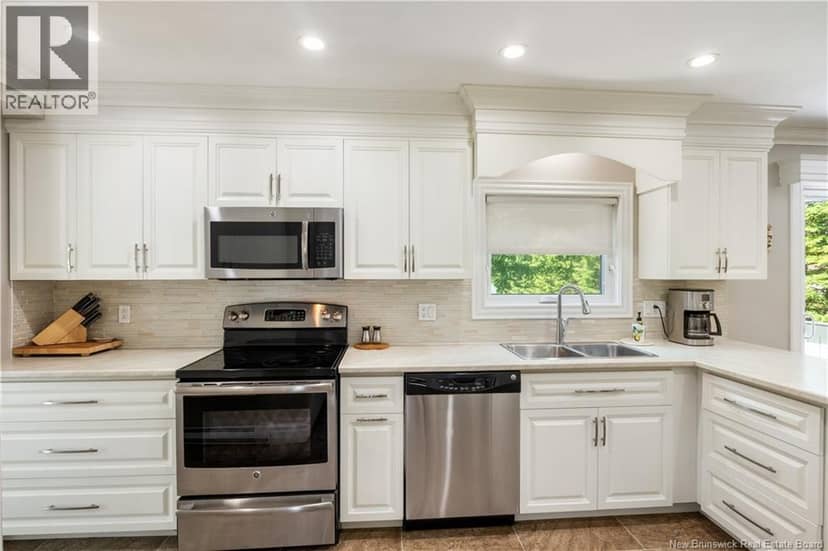 9540 Main Street — photo 14 of 31