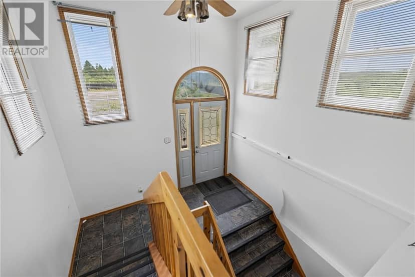 265 Bodson Drive E — photo 32 of 40
