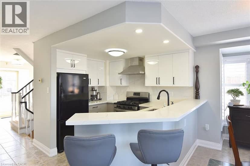 2774 KING Street E Unit# 36 — photo 15 of 40