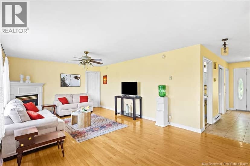 178 Hearne Street — photo 15 of 40