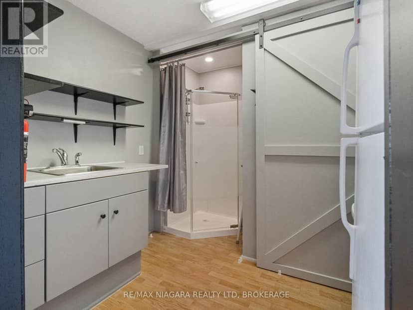61 Queen Street — photo 14 of 40