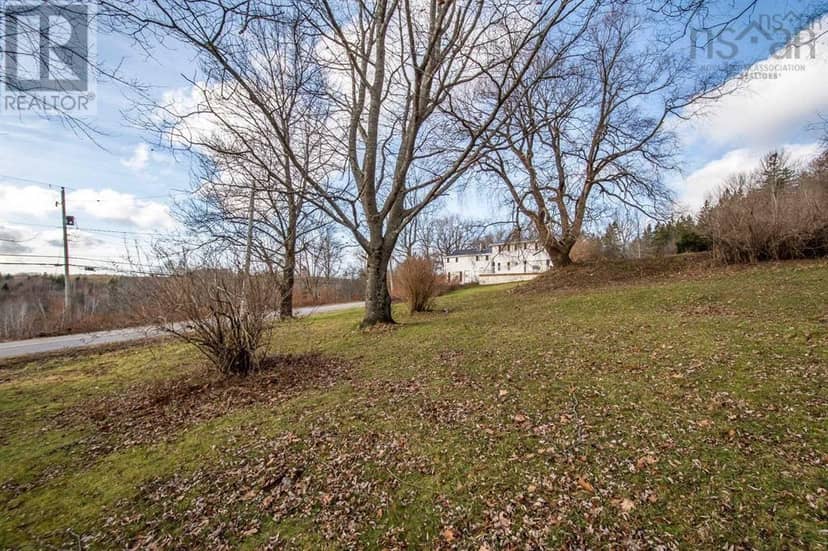 894 Morden Road — photo 11 of 40