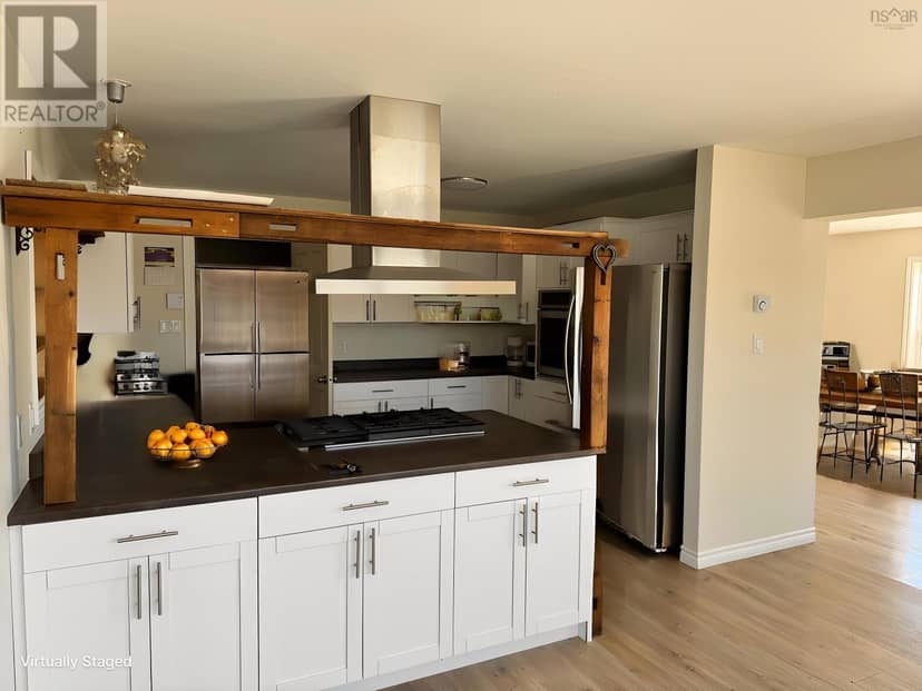 242 Rodney Drive — photo 15 of 32