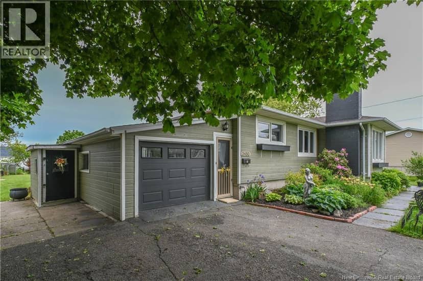 3480 Centenaire Street — photo 3 of 38