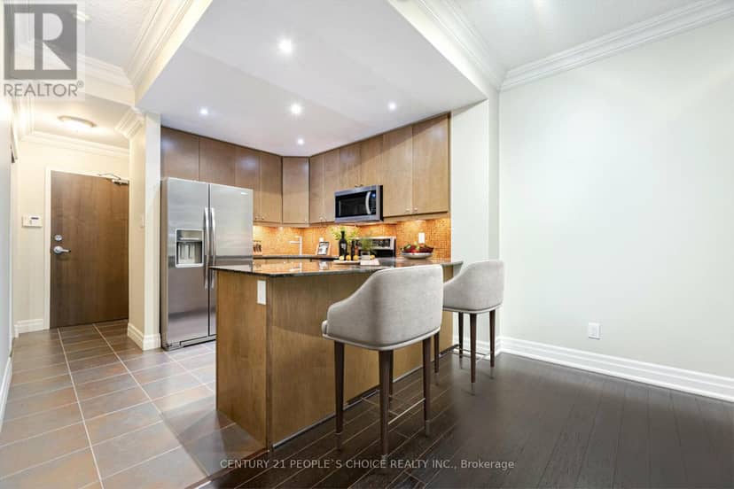 2602 - 9 George Street N — photo 7 of 40