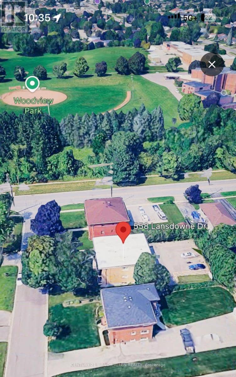558 Lansdowne Drive — photo 10 of 14