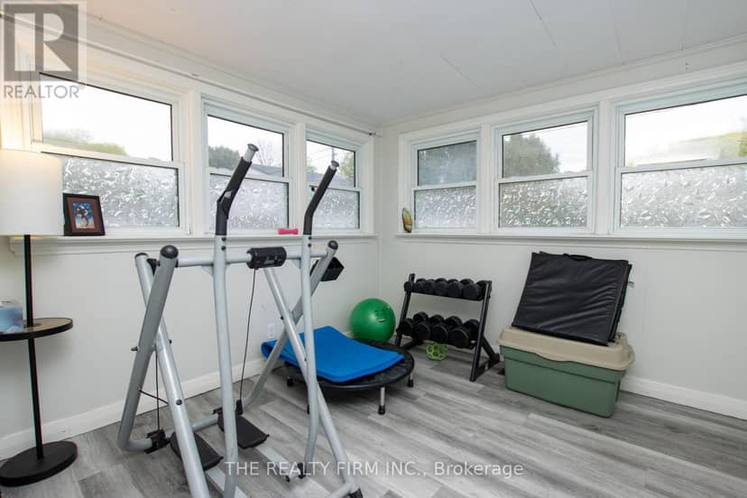 1319 Wilton Avenue — photo 21 of 40