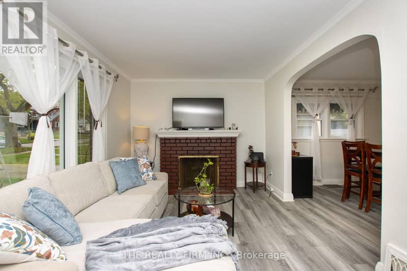 1319 Wilton Avenue — photo 5 of 40