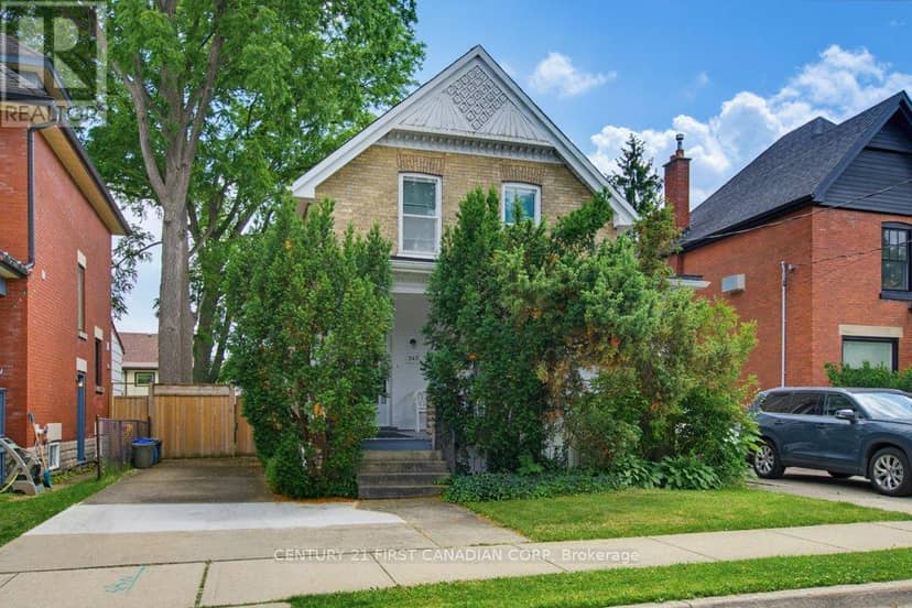 243 Tecumseh Avenue E — photo 3 of 40