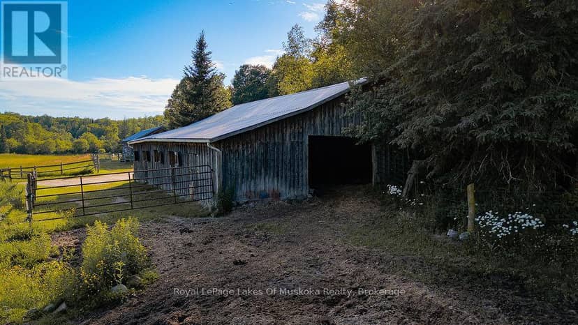 2245 Ahmic Lake Road — photo 35 of 40
