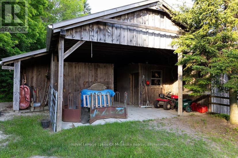 2245 Ahmic Lake Road — photo 38 of 40