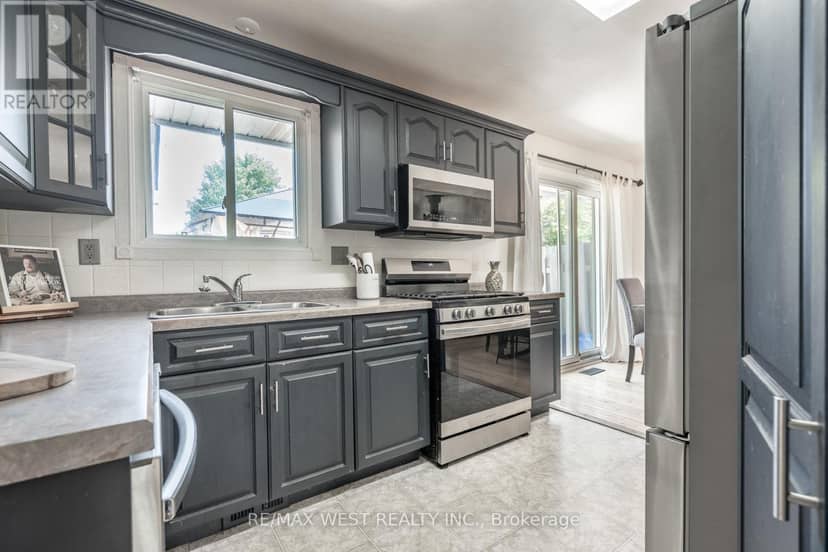 41 Rita Street — photo 13 of 26