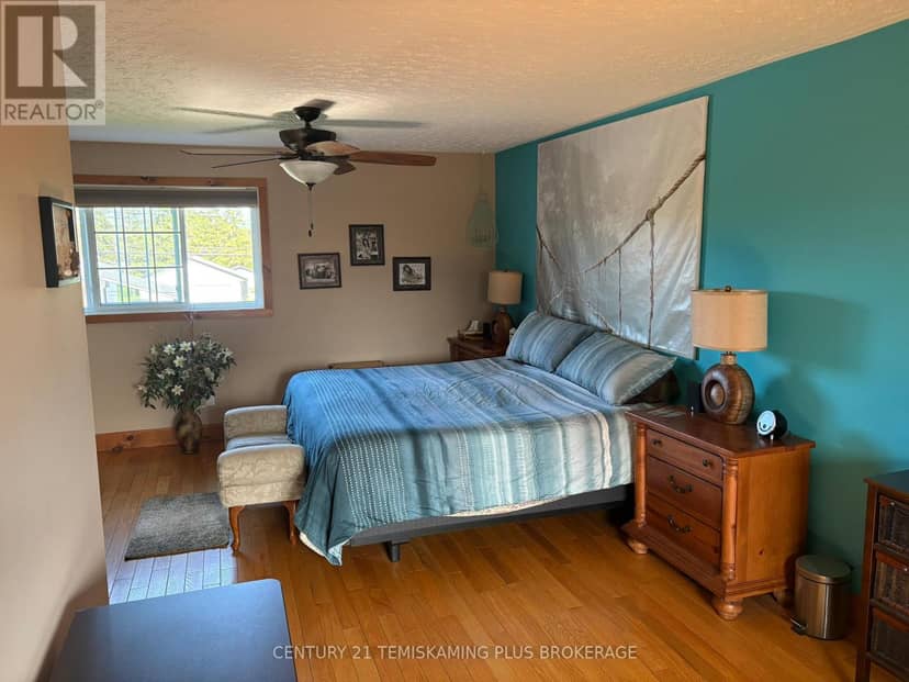226 Laurette Street — photo 25 of 38
