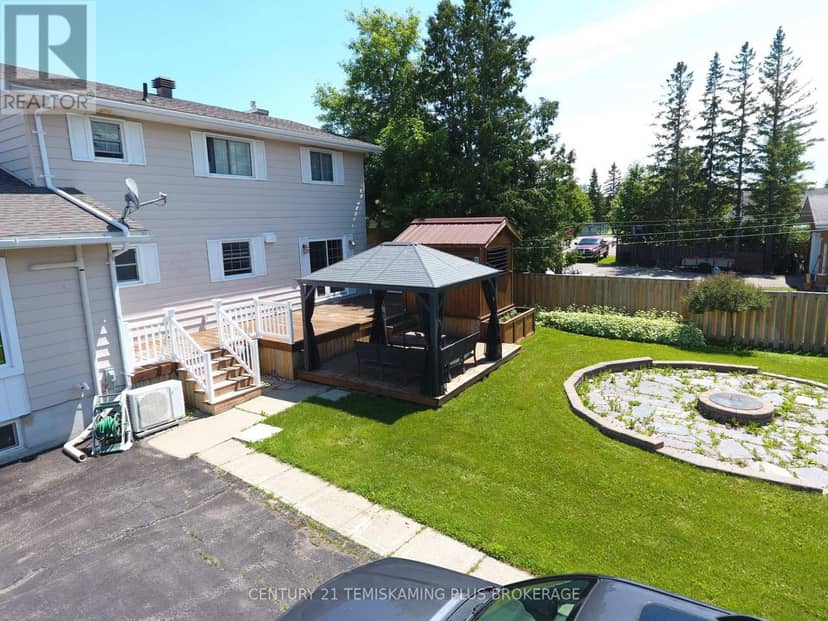 226 Laurette Street, Temiskaming Shores, photo 3