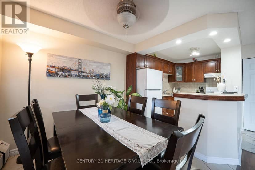 203 - 648 Grey Street — photo 15 of 40