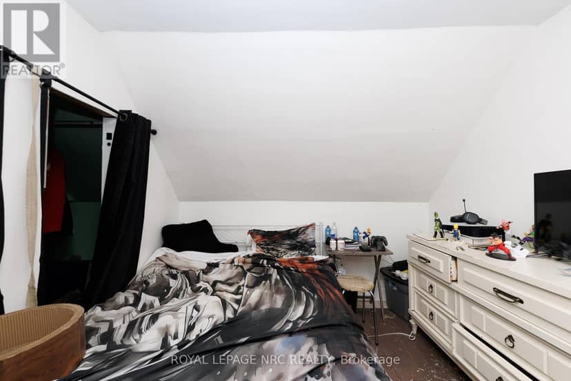 1 Cumming Street — photo 9 of 13