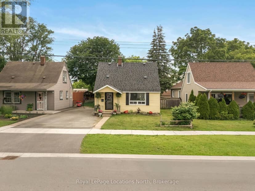 520 Maple Street — photo 1 of 40