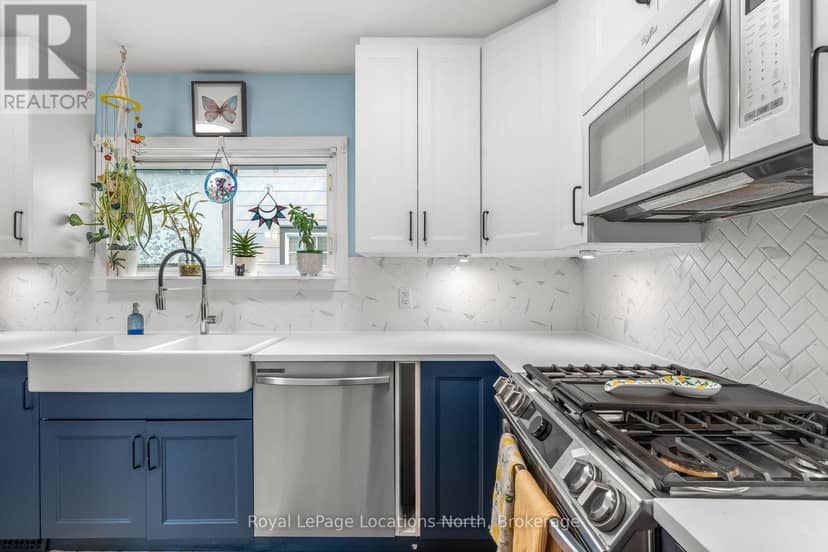 520 Maple Street — photo 13 of 40