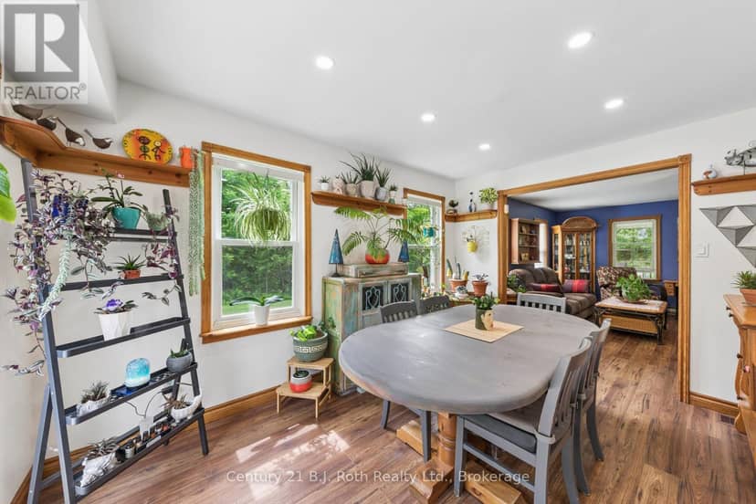 3147 Dalton Court — photo 14 of 40