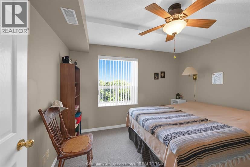 10 Van Allen AVENUE Unit# 1001 — photo 19 of 40