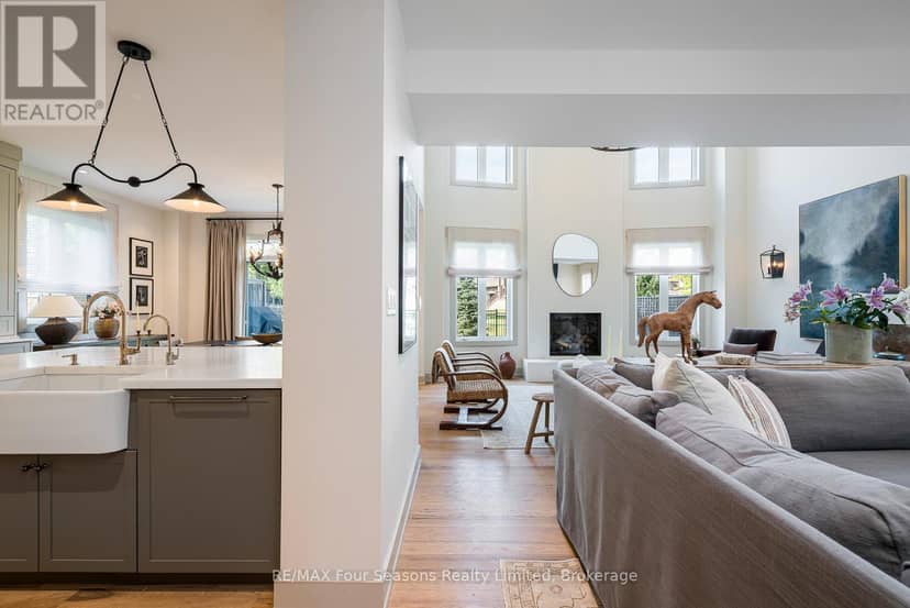 124 Birches Boulevard — photo 4 of 40