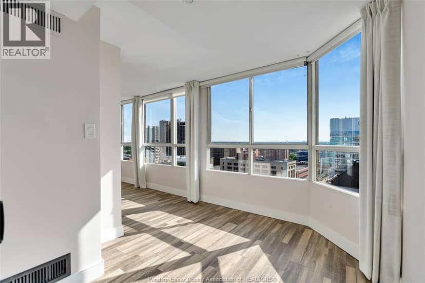 75 RIVERSIDE DRIVE East Unit# 1902 — photo 19 of 30