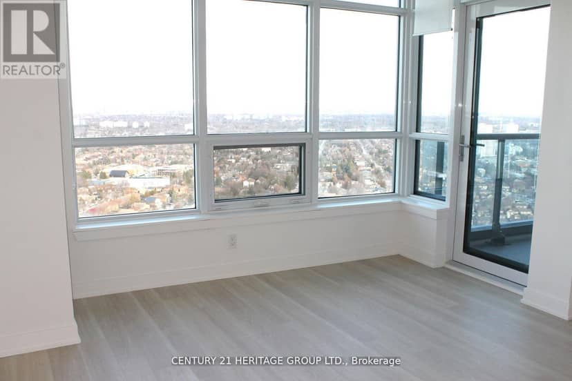 A3410 - 30 Upper Mall Way — photo 11 of 29