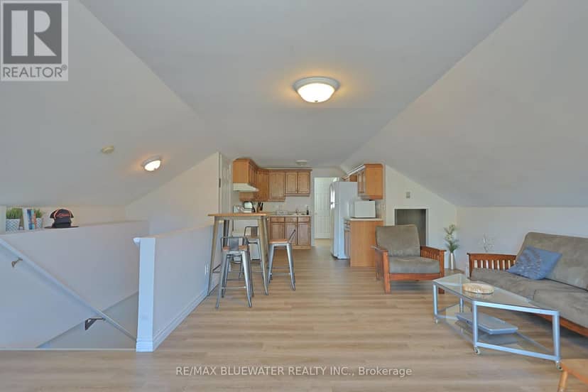 75 River Road — photo 11 of 29
