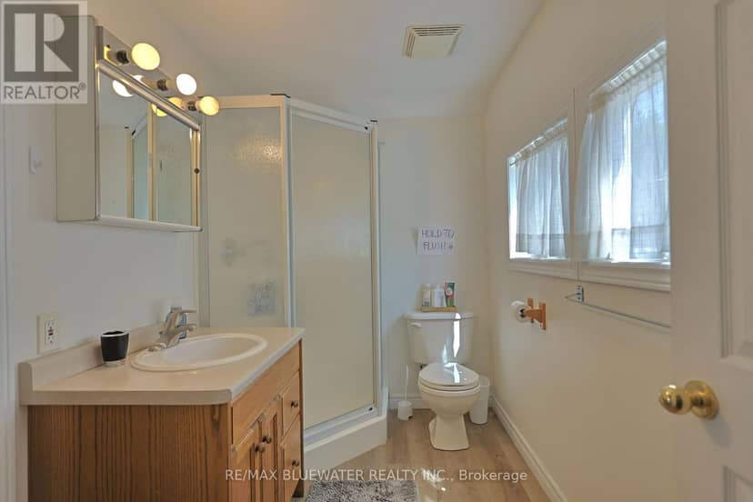 75 River Road — photo 14 of 29
