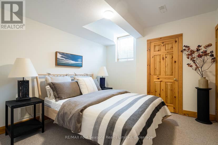 124 Birches Boulevard — photo 40 of 40