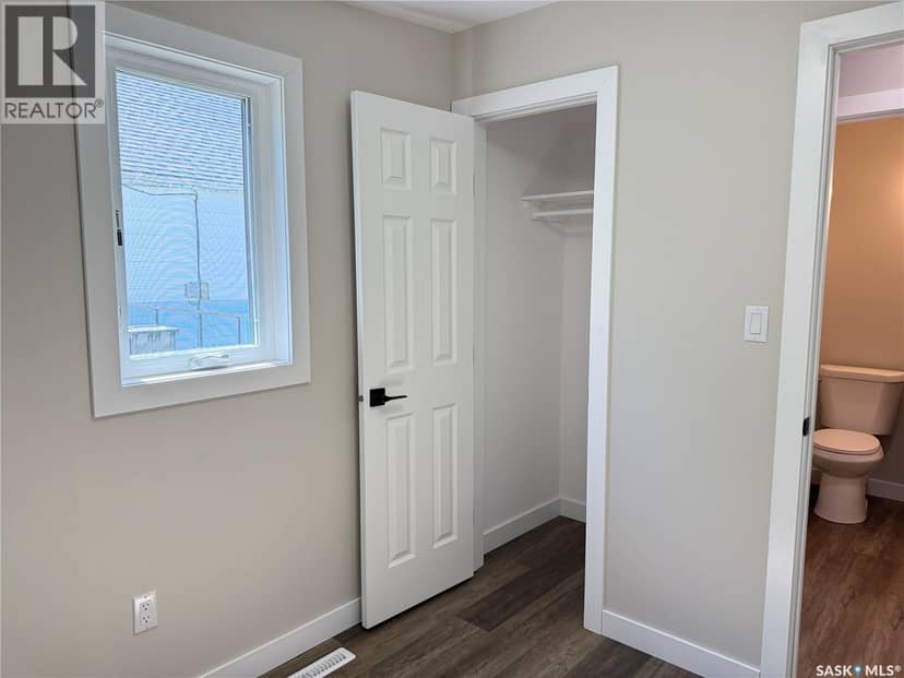 212 Garfield STREET — photo 9 of 32