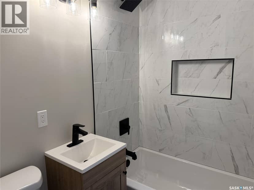 212 Garfield STREET — photo 11 of 32