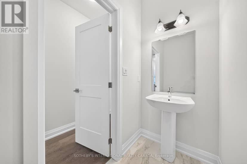 24 - 675 Victoria Road N — photo 10 of 34