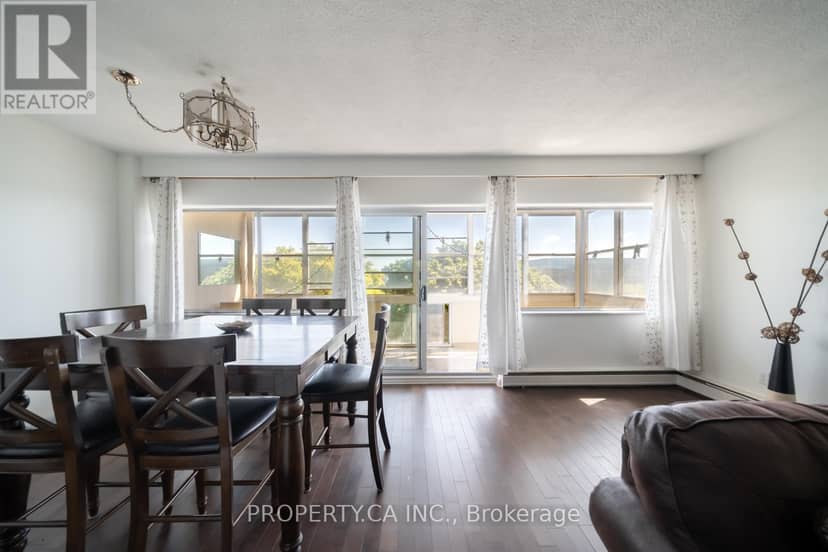 404 - 45 Westmount Road N — photo 5 of 22
