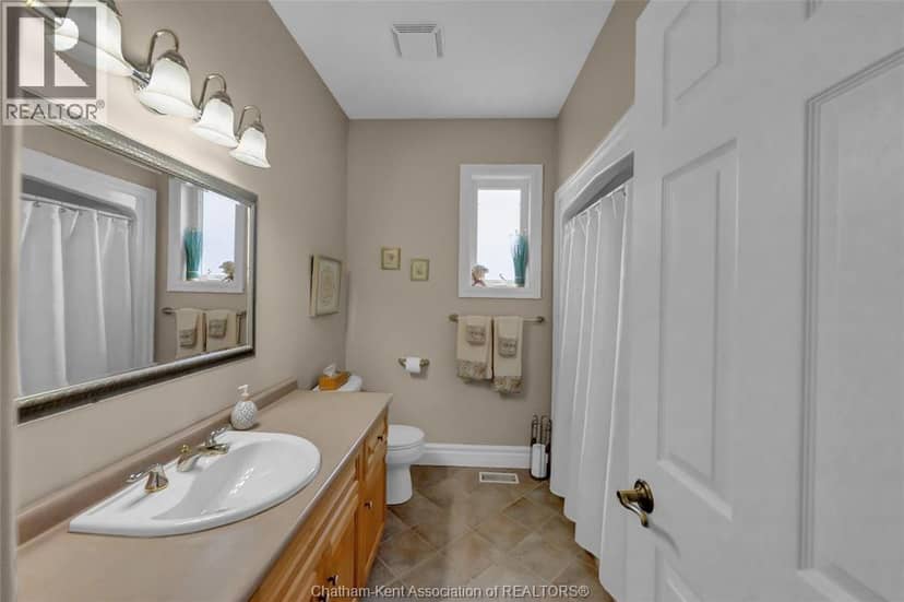 95 Henry O'Way ... — photo 26 of 40