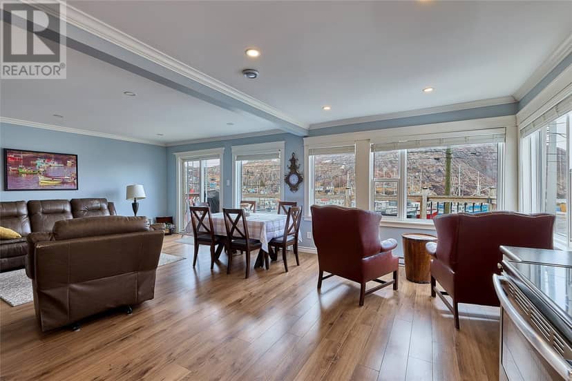 14 Fort Amherst Road — photo 4 of 22