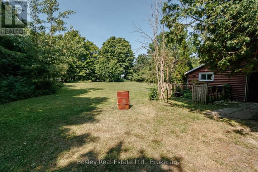 194588 Grey Road 13 — photo 11 of 19