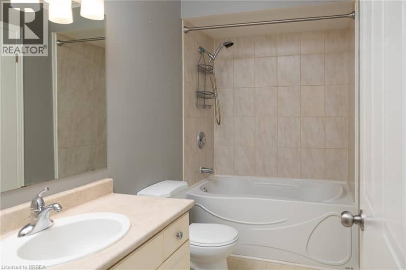 7 GRAYSTONE Court — photo 12 of 17