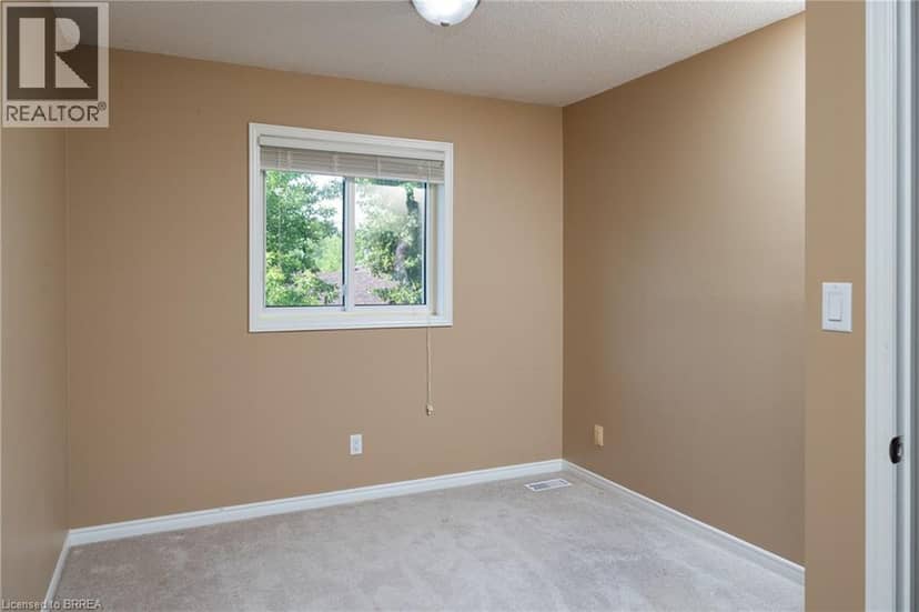 7 GRAYSTONE Court — photo 14 of 17