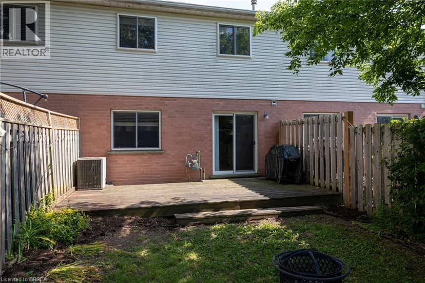 7 GRAYSTONE Court — photo 4 of 17