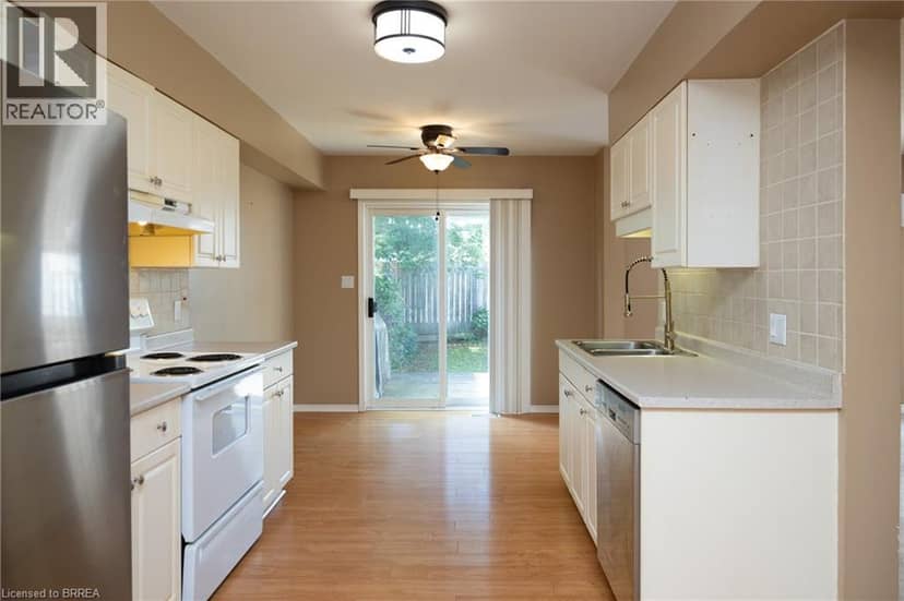 7 GRAYSTONE Court — photo 8 of 17