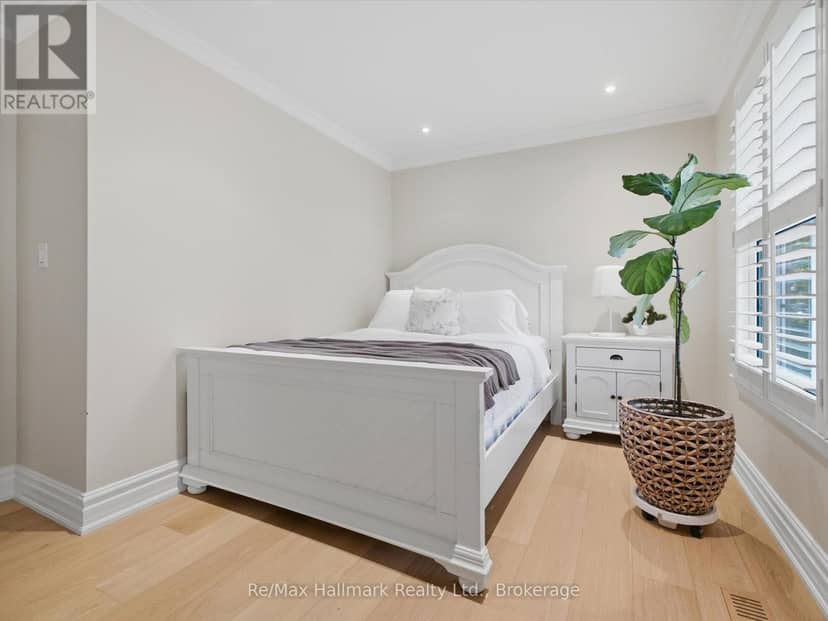 153 Cairncroft Road — photo 34 of 40